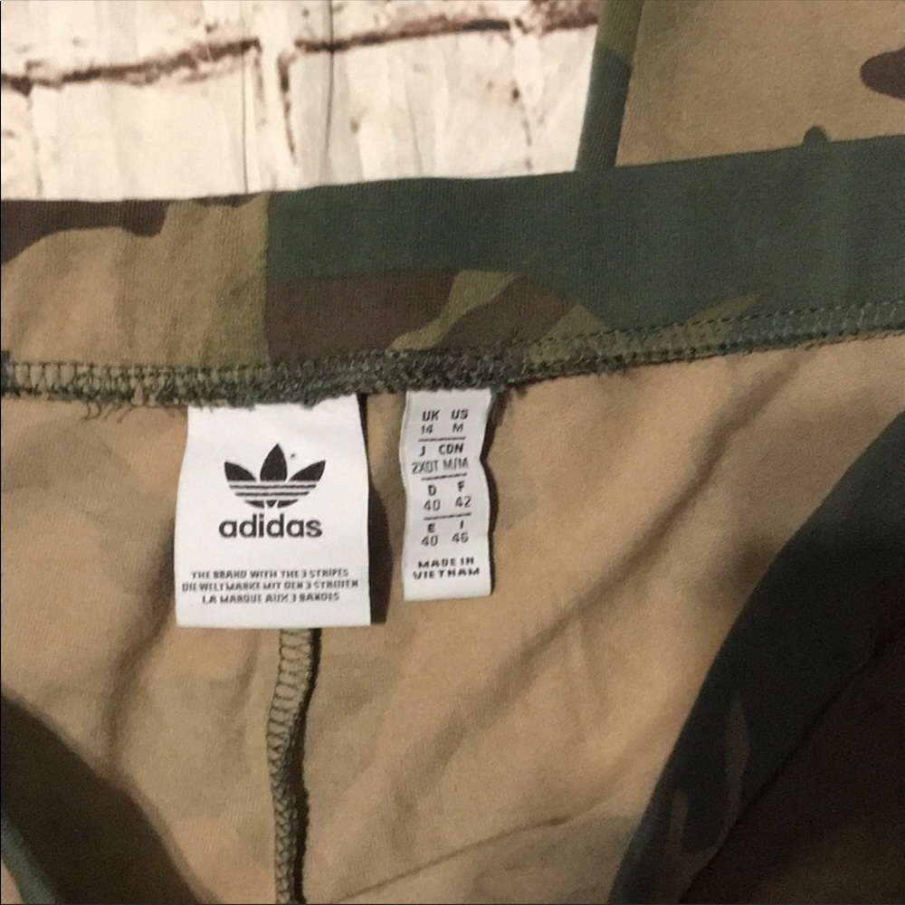 Adidas pants - Picture 3 of 3